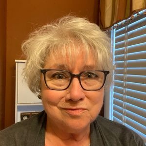 Meet your Posher, Lynn